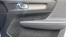 Volvo Xc40 1.5 T3 [163] Inscription Pro 5dr Geartronic Petrol Estate